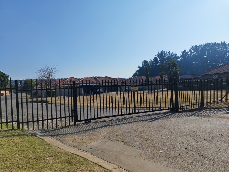 3 Bedroom Property for Sale in Waterval East North West